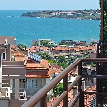 Apartmán модерен в сърцето на